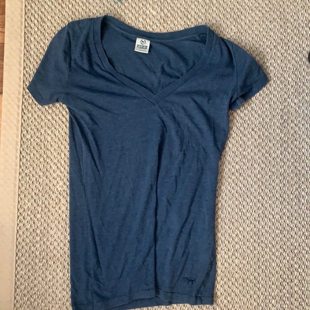 V neck t shirt